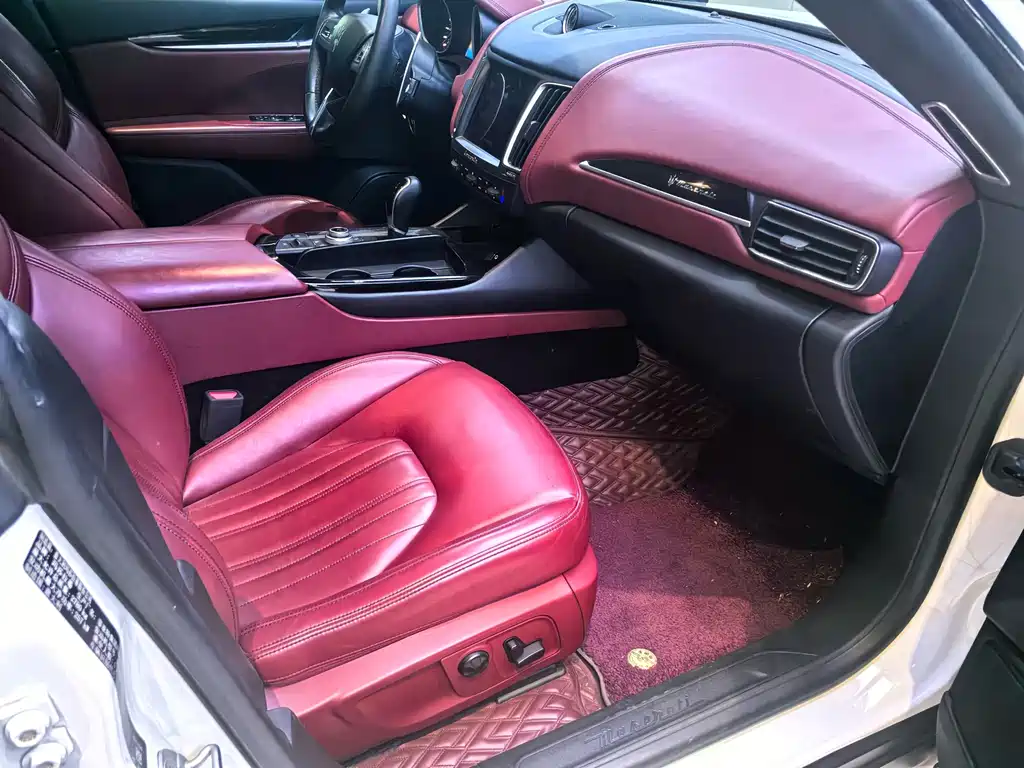 Maserati Levante 3.0T Standard Type, фото 7