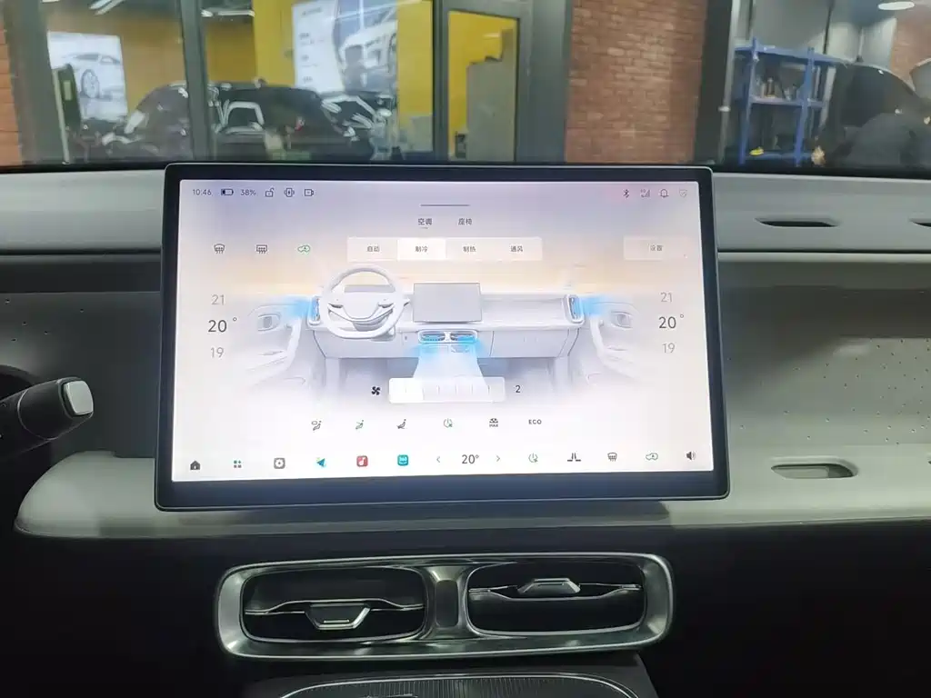 Leapmotor Leapmotor B01 — миниатюра 14