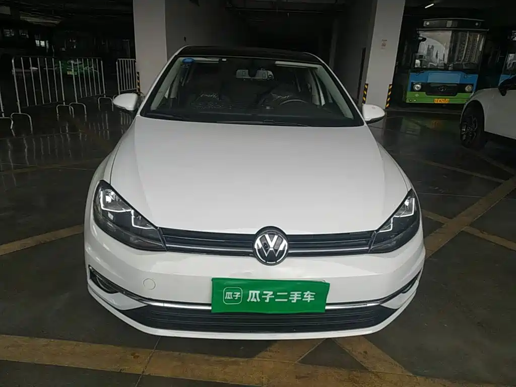 Volkswagen Golf — миниатюра 2