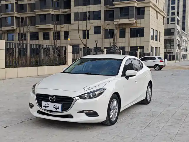 mazda 3-angkesaila
