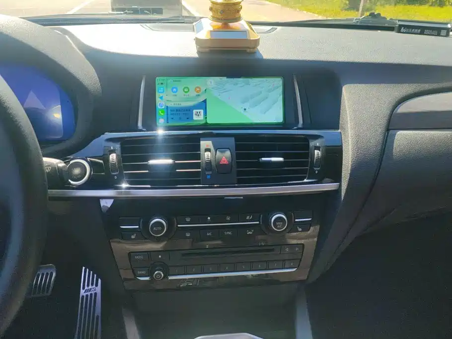 BMW X4 — миниатюра 13