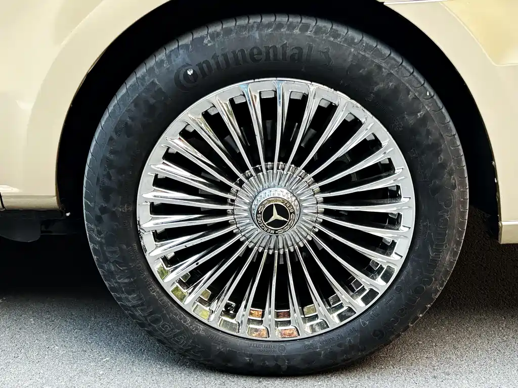 MERCEDES-BENZ V CLASS