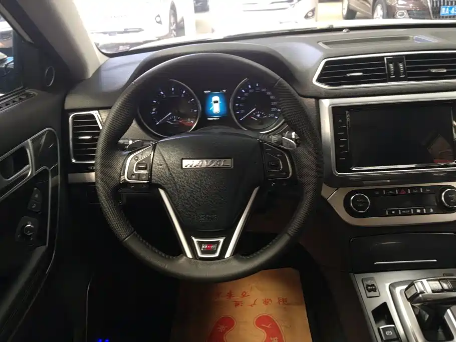 Haval H6 Coupe — миниатюра 15