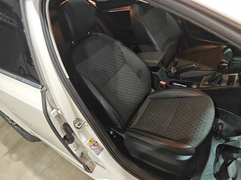 Skoda Octavia — миниатюра 25