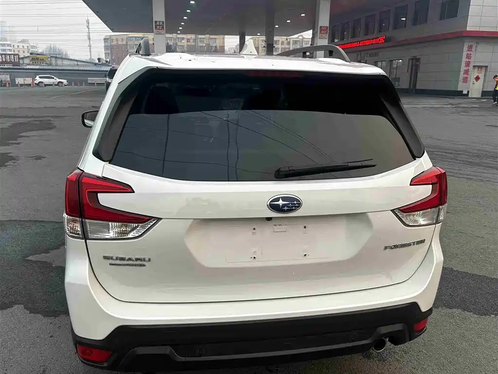 SUBARU FORESTER