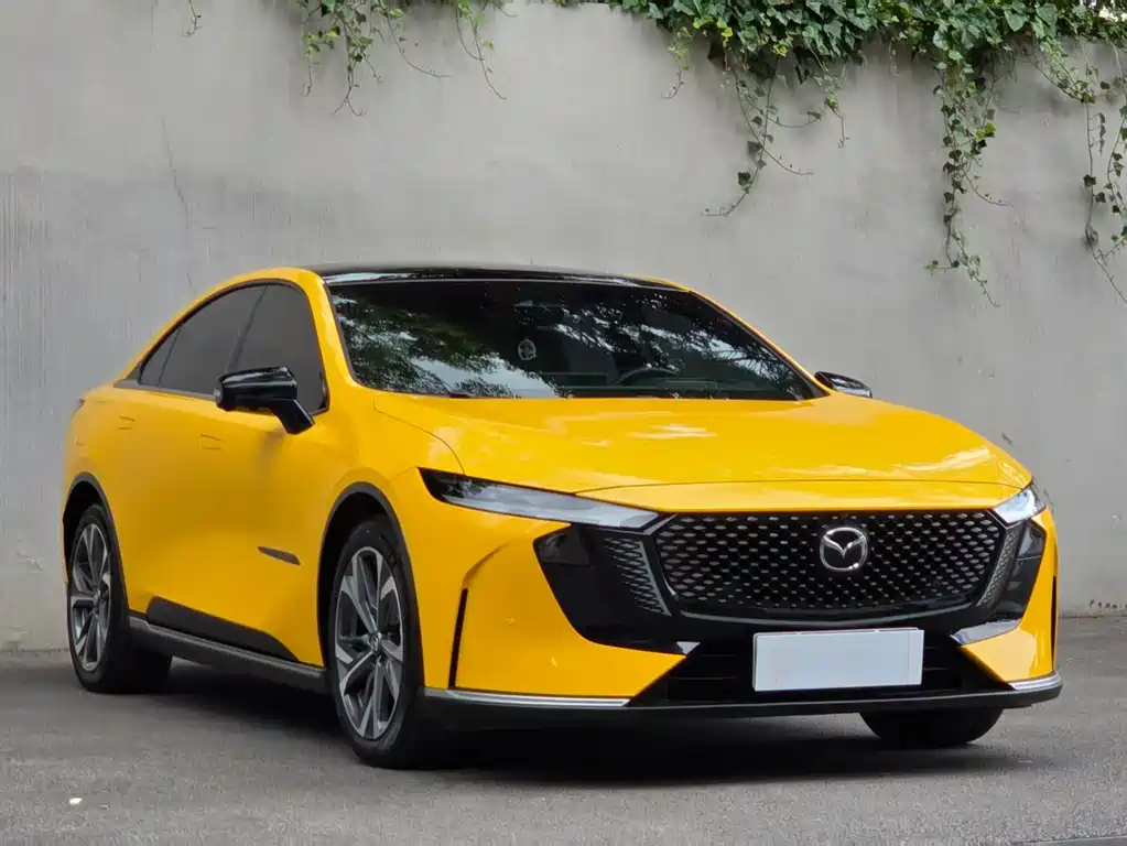 Mazda EZ-6 2024 200