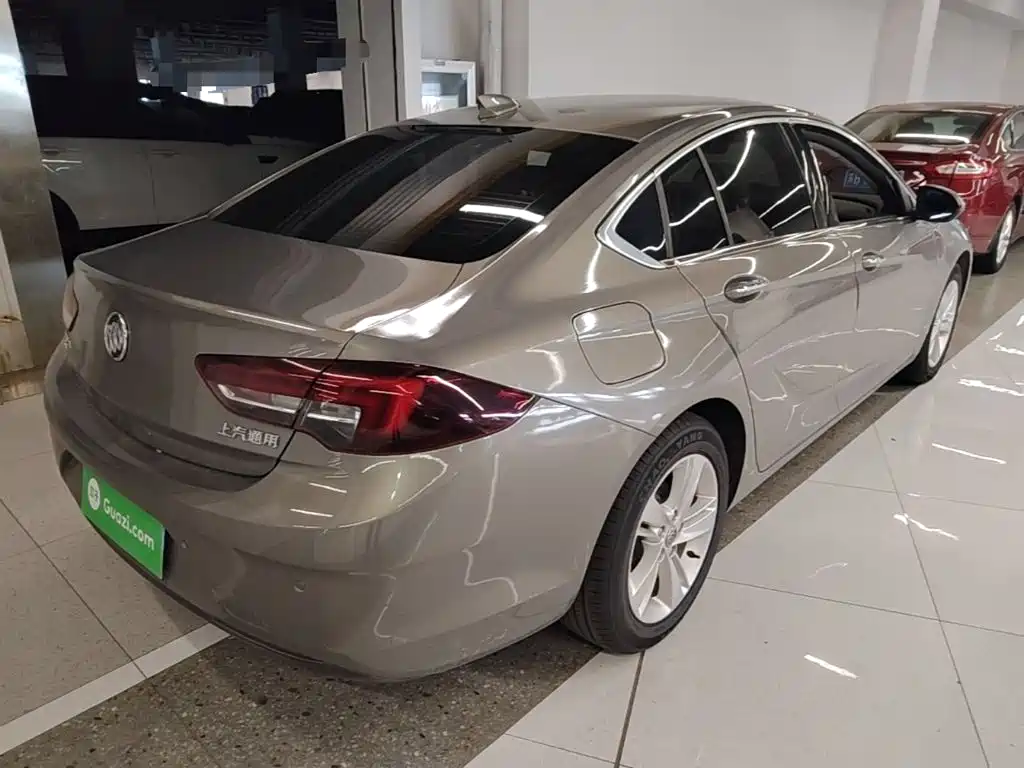 Buick Regal — миниатюра 7