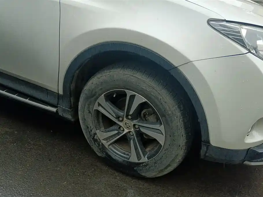 Toyota RAV4 2015 2.0L CVT