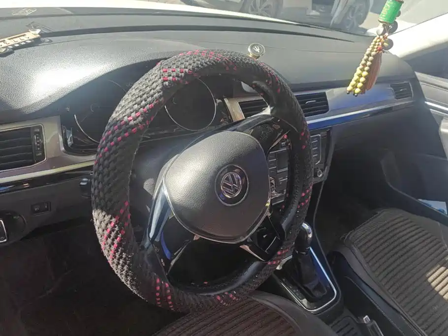 Volkswagen Bora — миниатюра 12