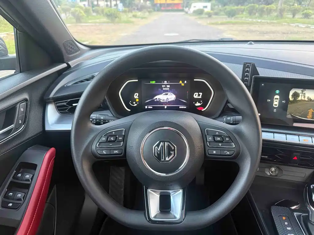 MG MG5 — миниатюра 14