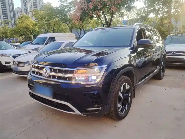 VOLKSWAGEN TOURANG 2021