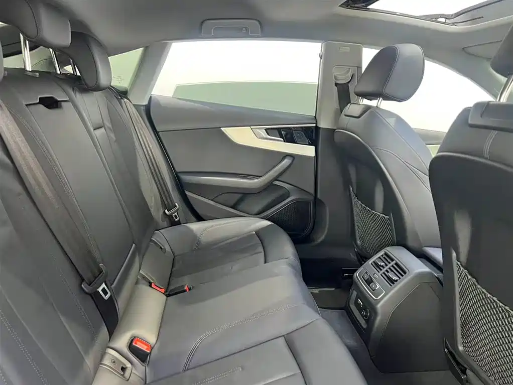 Audi A5 2024 Sportback 40 TFSI quattro Luxury