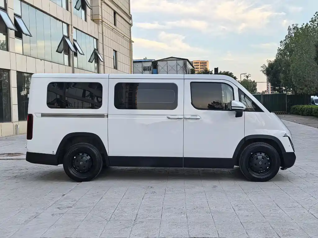 福田卡文汽车 乐福 — миниатюра 5