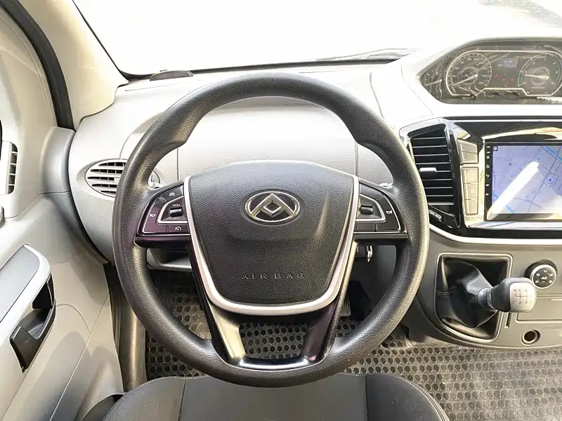 SAIC MAXUS XINTU V80