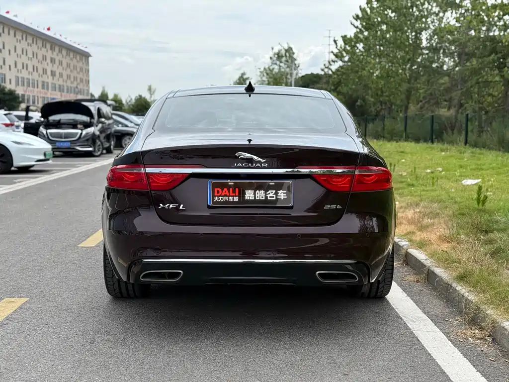Jaguar XFL XFL 2.0T 250PS 2WD Luxury Edition, фото 4