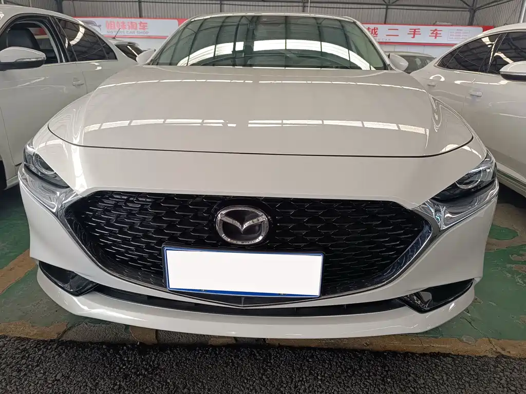 Mazda 3 Axela — миниатюра 2