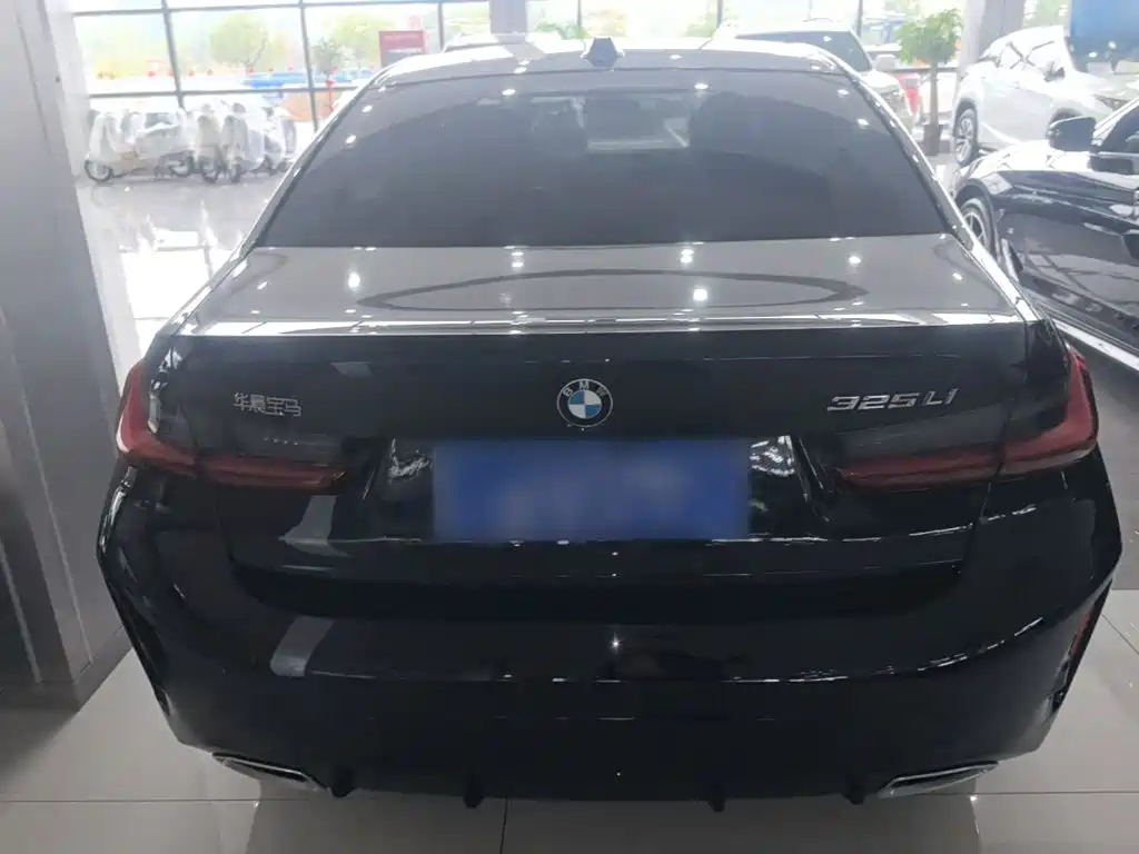 BMW 3 Series — миниатюра 6