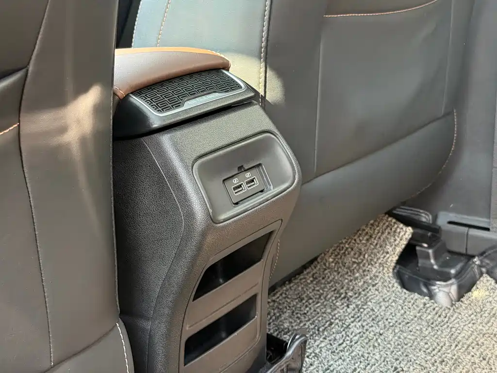 GEELY AUTOMOBILE EMGRAND GS