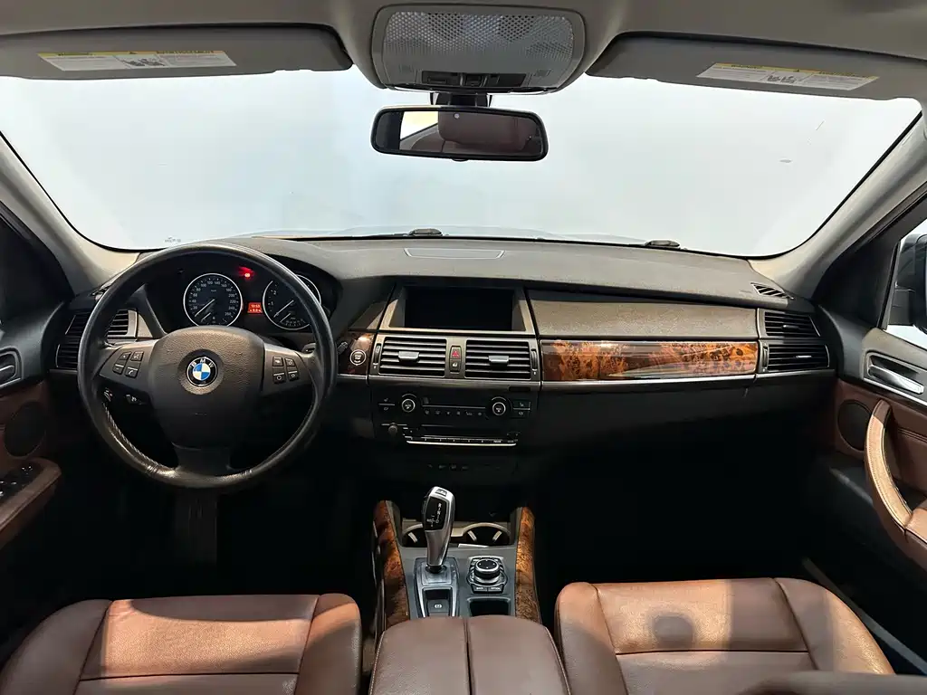 BMW X5 (Import) — миниатюра 9