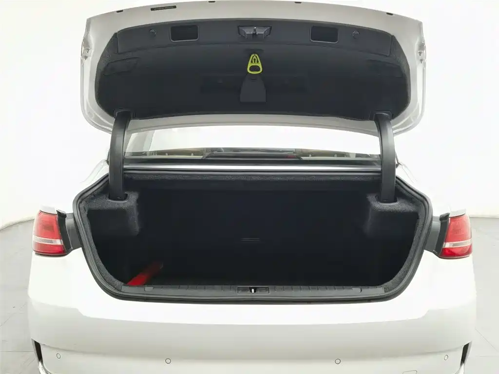 GEELY AUTOMOBILE BORUI