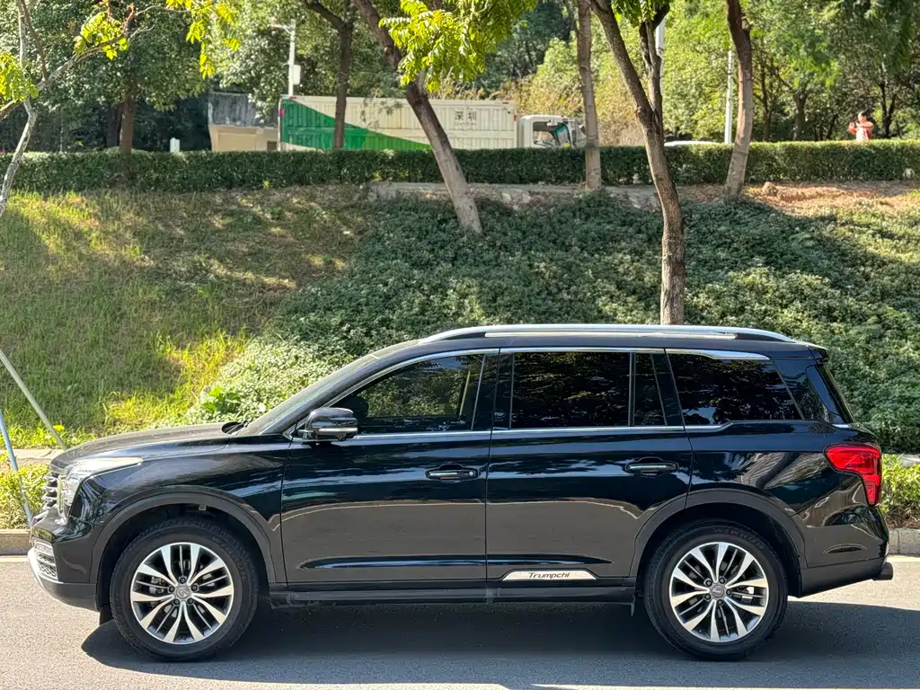 GAC TRUMPCHI GS8