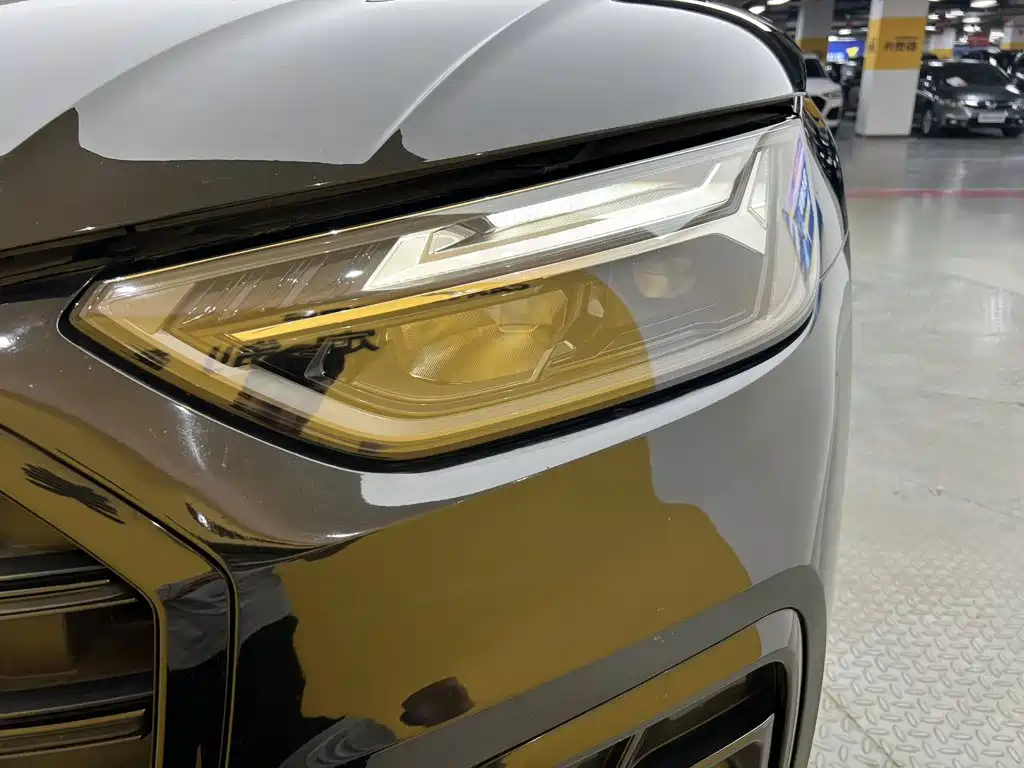 Audi Q5L — миниатюра 8