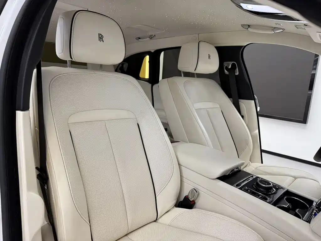 Rolls-Royce Ghost — миниатюра 20