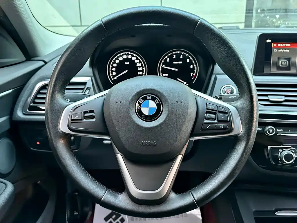BMW 1 Series — миниатюра 14