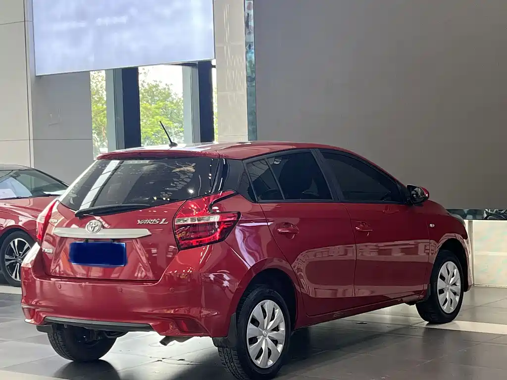 TOYOTA YARIS L ZHIXUAN