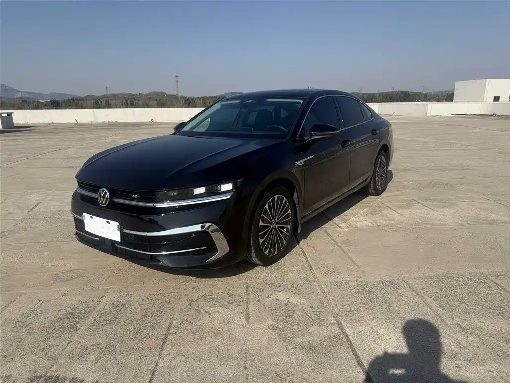 迈腾 2024款  380TSI DSG尊贵版大迈包 2025