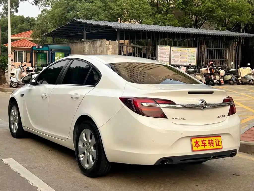 Buick Regal — миниатюра 7