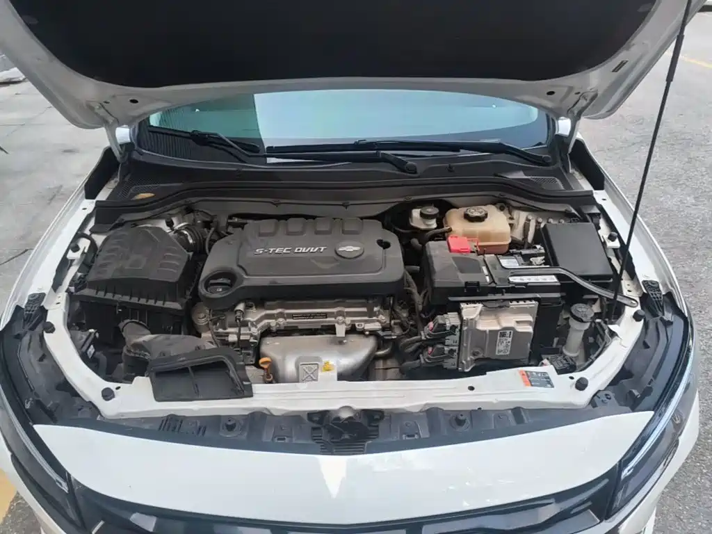 Chevrolet Monza — миниатюра 20