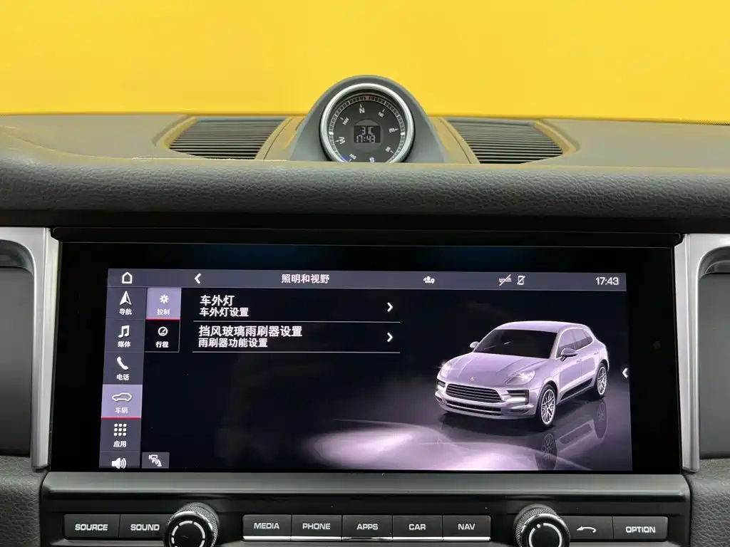 Porsche Macan — миниатюра 39