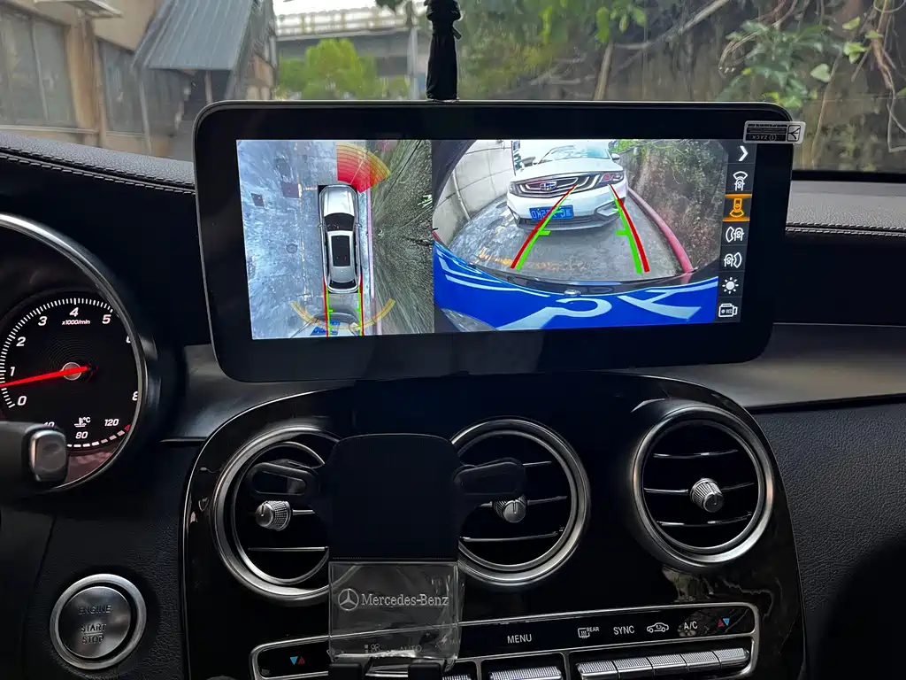 Mercedes-Benz GLC — миниатюра 14