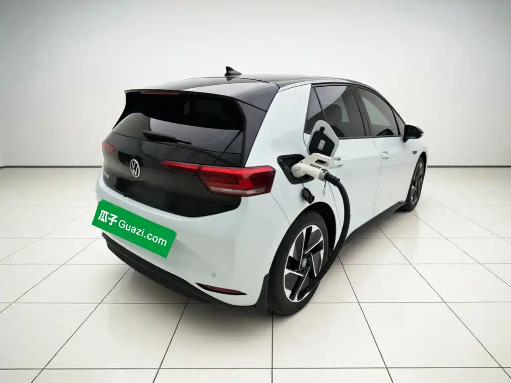 Volkswagen ID.3 — миниатюра 6