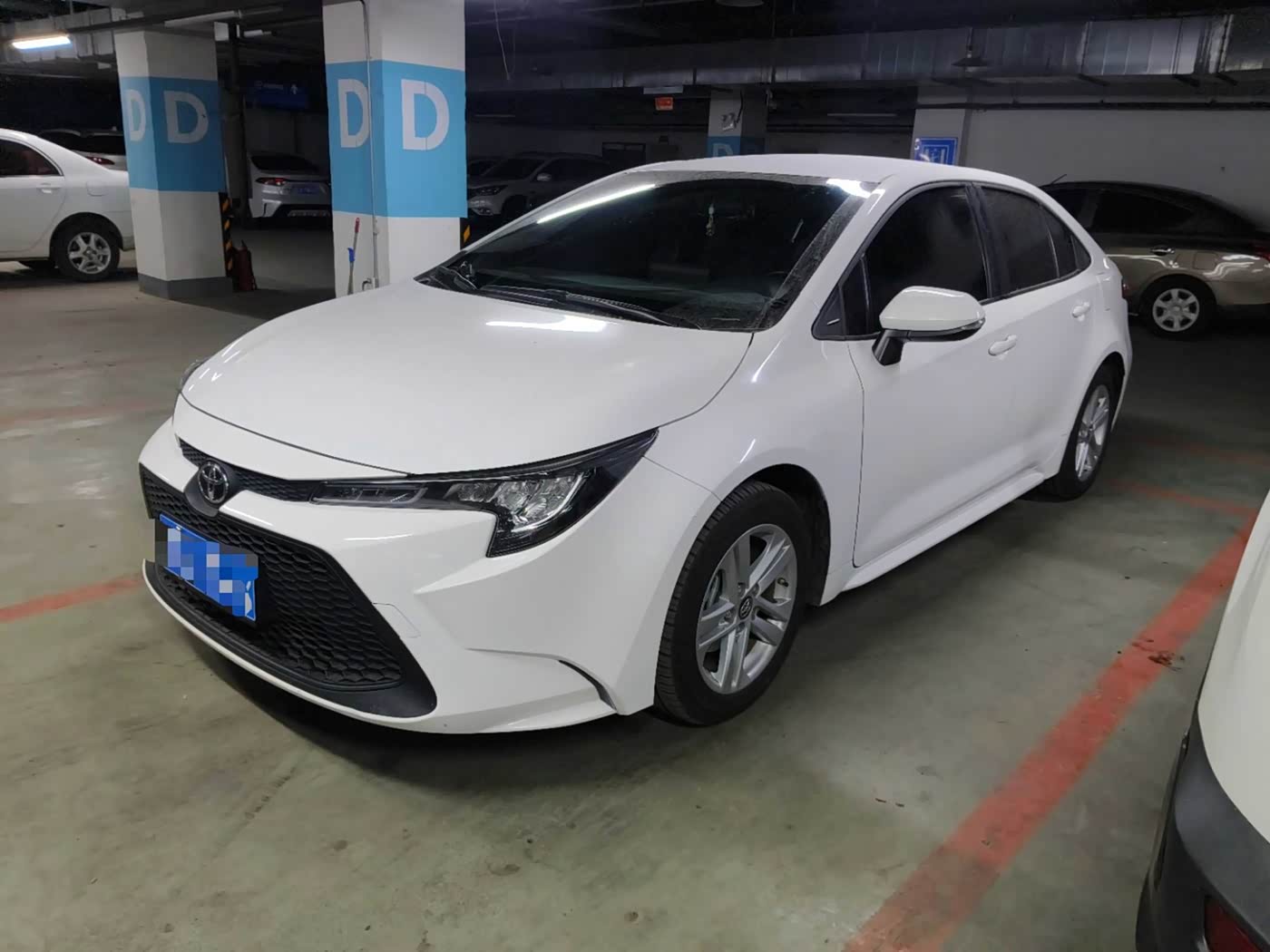 Toyota Levin 1.5 л 2022 г. Белый, пробег 21000 км
