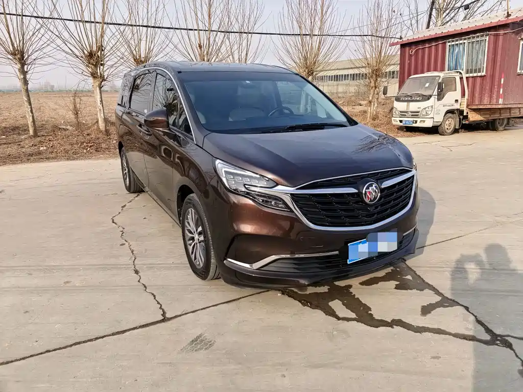 BUICK GL8
