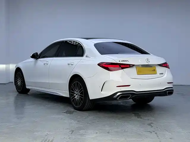 Mercedes-Benz C-Class — миниатюра 4