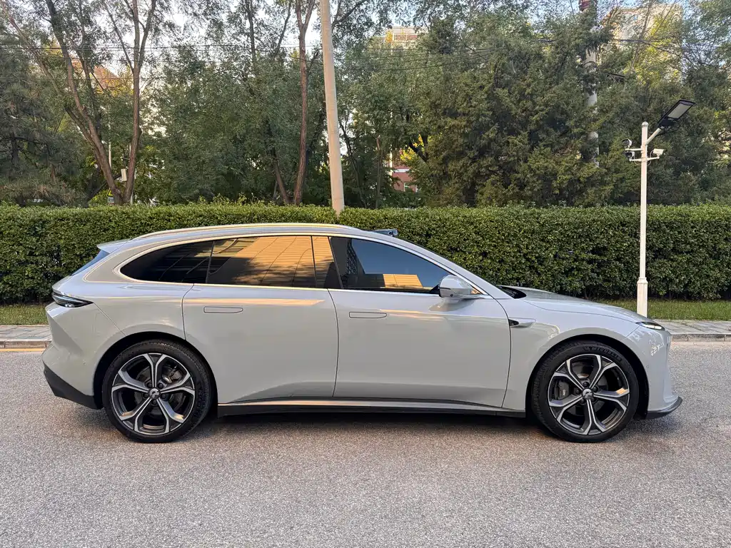 NIO ET5T — миниатюра 3