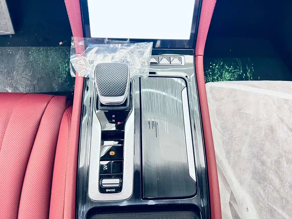 Hongqi Hongqi H5 PHEV — миниатюра 19