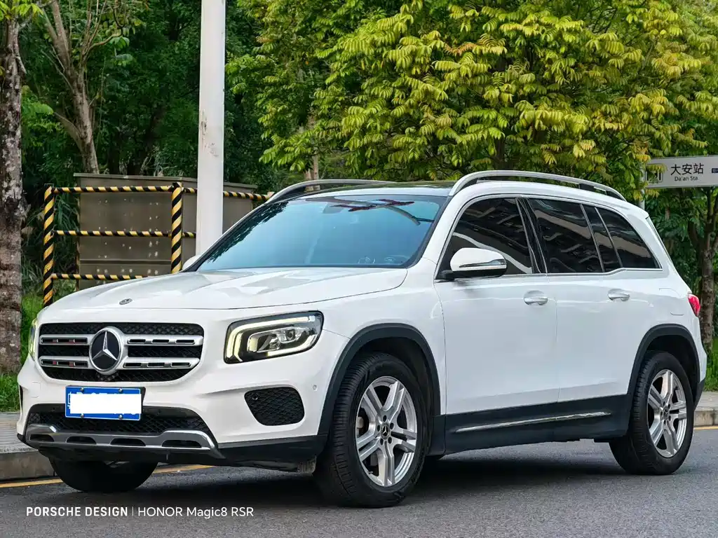 Mercedes-Benz GLB 2020