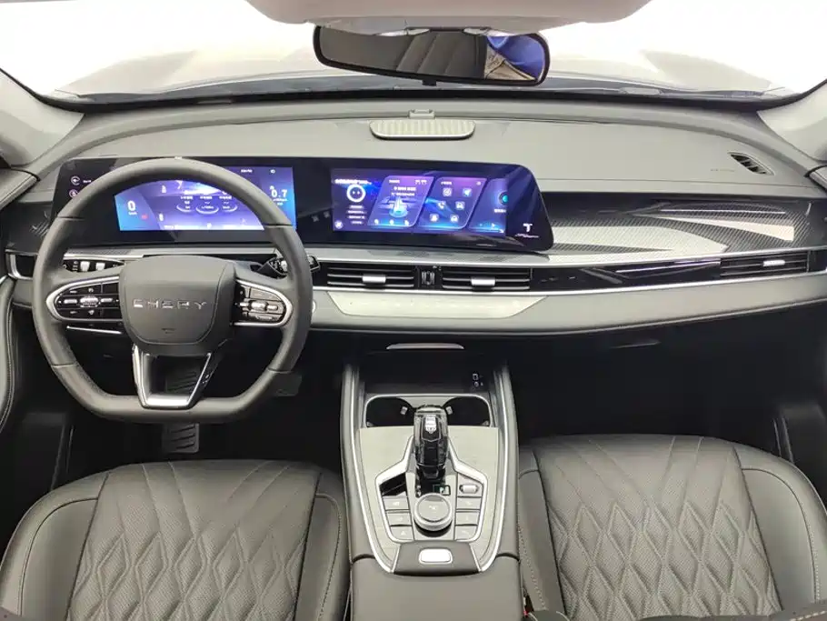Chery Tiggo 7 Plus 2023 — фото 12