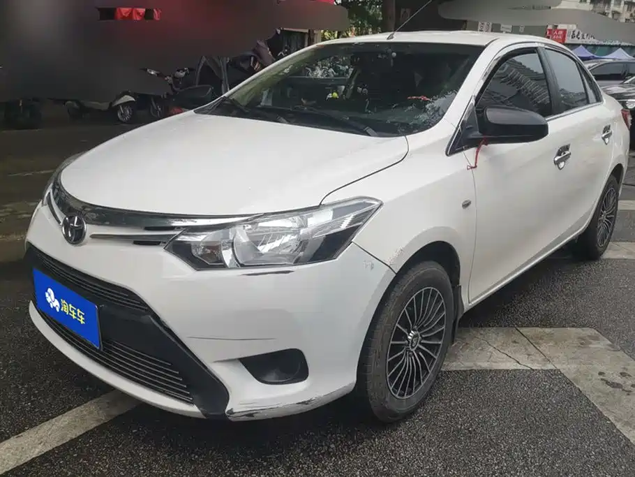 Toyota Vios 2015