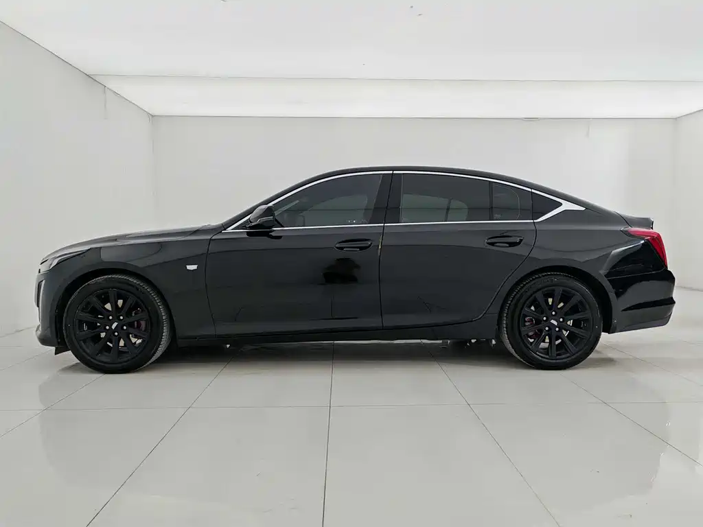 Cadillac CT5 2022 28T