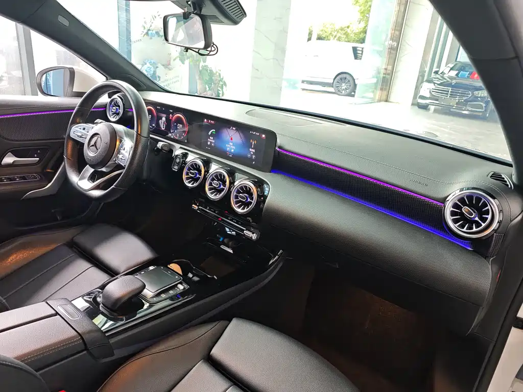 MERCEDES-BENZ A CLASS