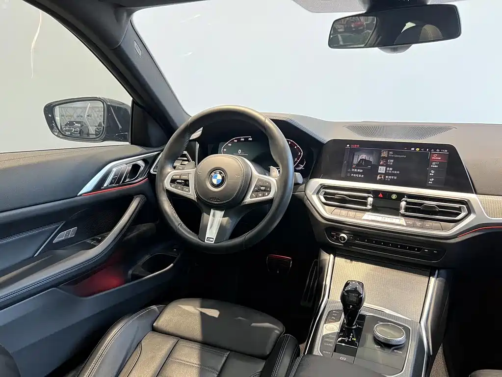 BMW 4 SERIES