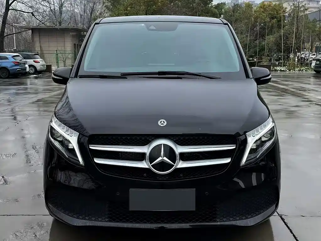 MERCEDES-BENZ V CLASS