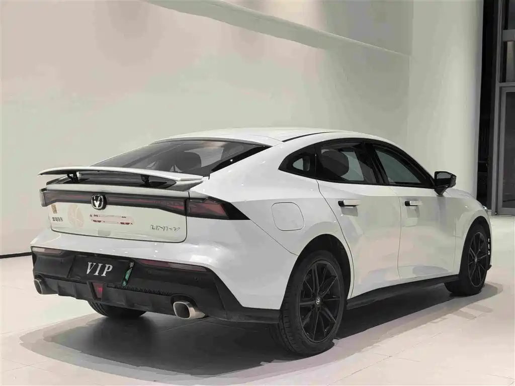 Changan UNI-V iDD — миниатюра 7