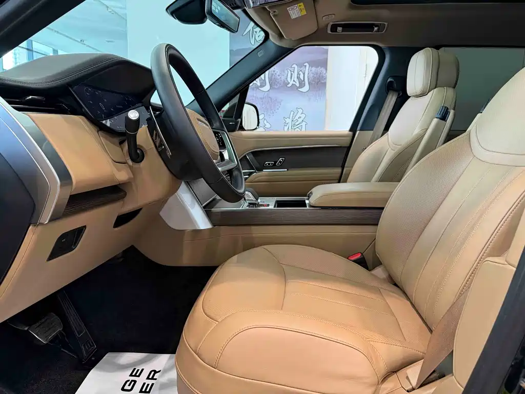 Land Rover Range Rover — миниатюра 6