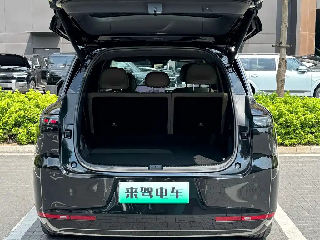 IM IM LS8 — миниатюра 8